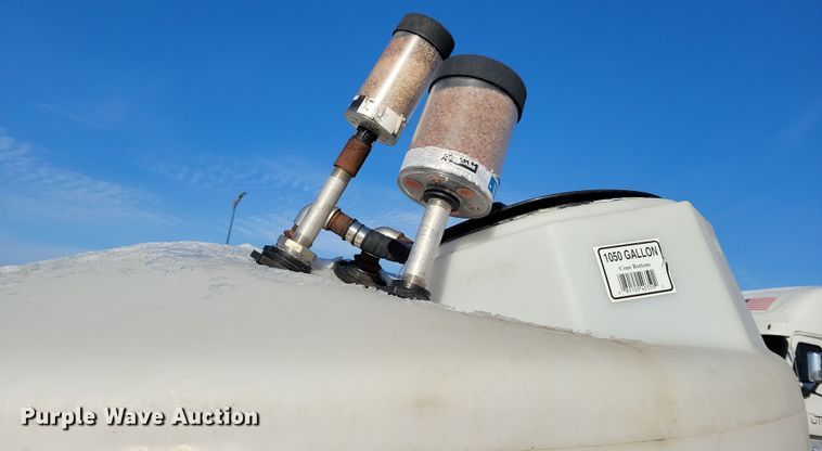 image for item HJ9589 Cone bottom poly tank