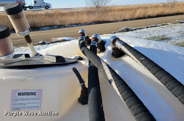 image for item HJ9589 Cone bottom poly tank