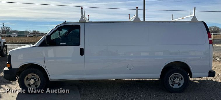 image for item IB9264 2013 Chevrolet Express 2500  van