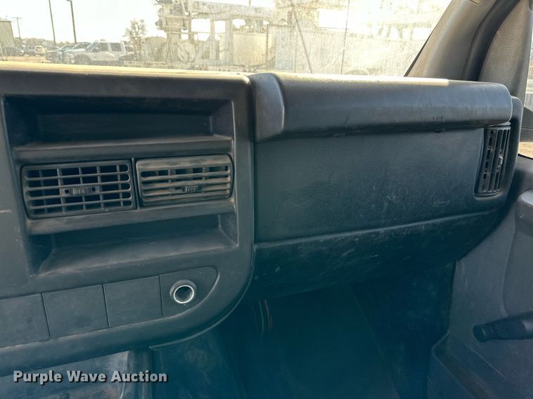 image for item IB9264 2013 Chevrolet Express 2500  van