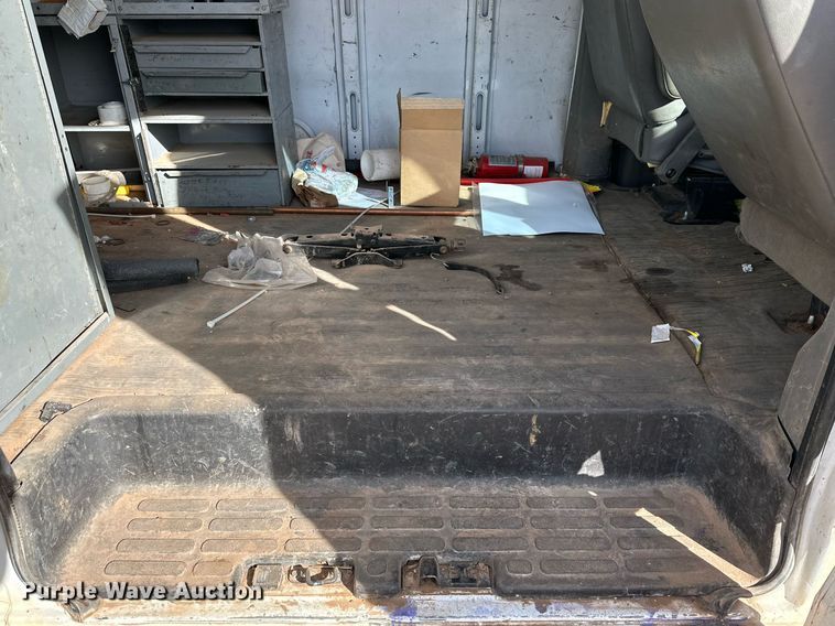 image for item IB9264 2013 Chevrolet Express 2500  van