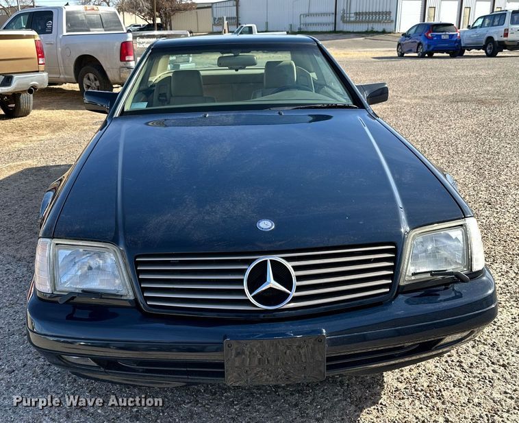 image for item IB9266 1996 Mercedes SL320