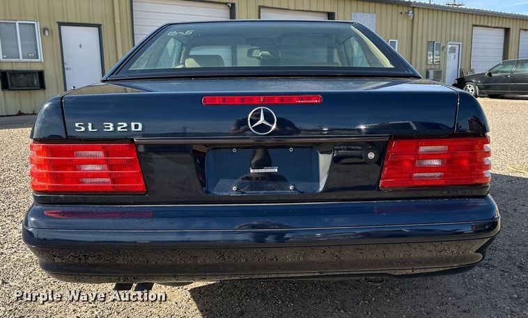 image for item IB9266 1996 Mercedes SL320