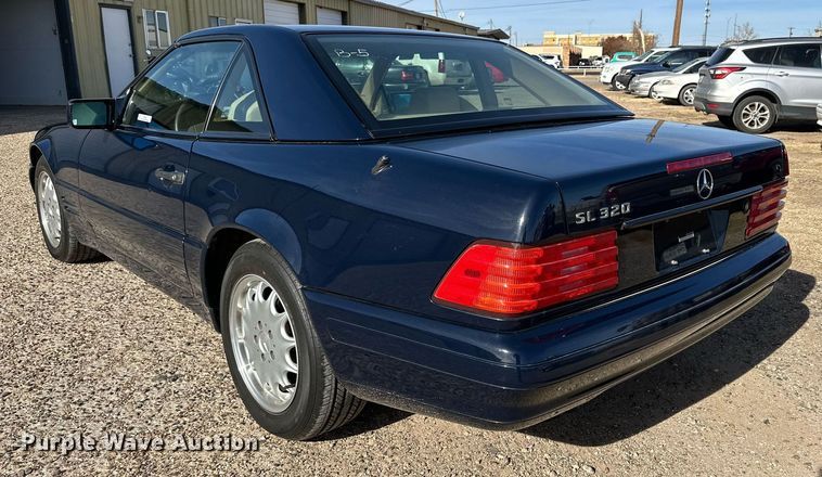 image for item IB9266 1996 Mercedes SL320