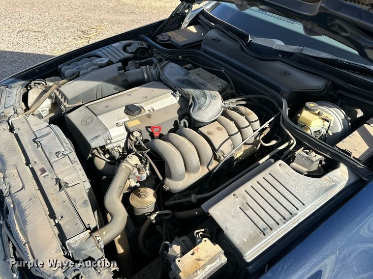 image for item IB9266 1996 Mercedes SL320