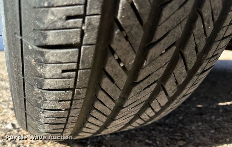 image for item IB9266 1996 Mercedes SL320