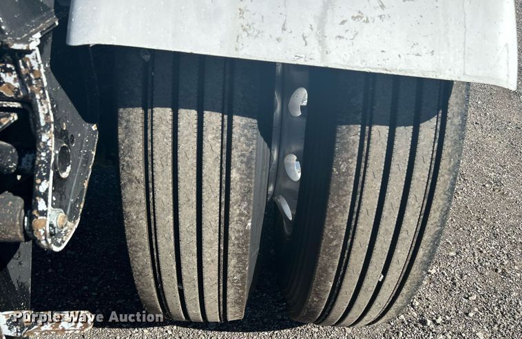 image for item KH9548 2007 Superior Trailers  tranfser trailer