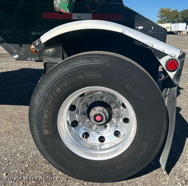 image for item KH9548 2007 Superior Trailers  tranfser trailer