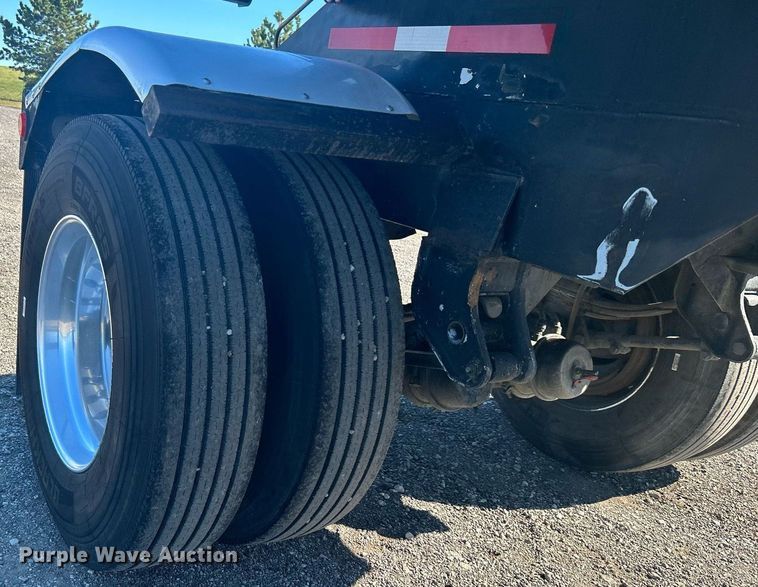 image for item KH9548 2007 Superior Trailers  tranfser trailer