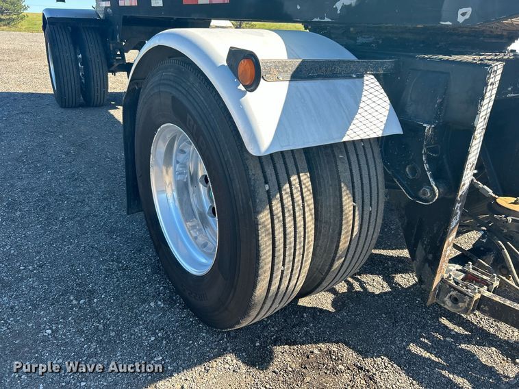 image for item KH9548 2007 Superior Trailers  tranfser trailer