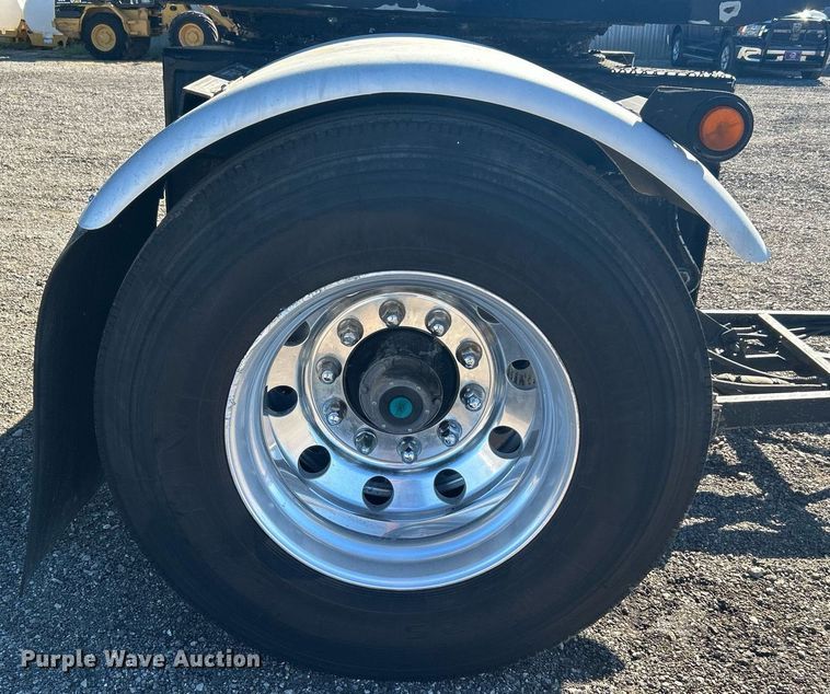 image for item KH9548 2007 Superior Trailers  tranfser trailer