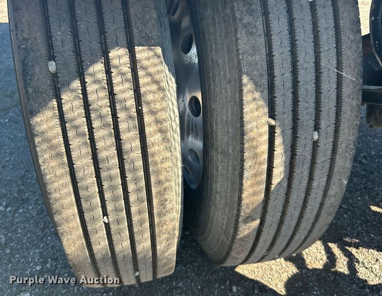 image for item KH9548 2007 Superior Trailers  tranfser trailer