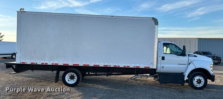 image for item KH9691 2016 Ford F650  box truck