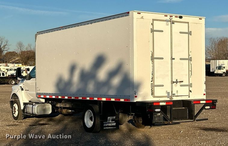 image for item KH9691 2016 Ford F650  box truck