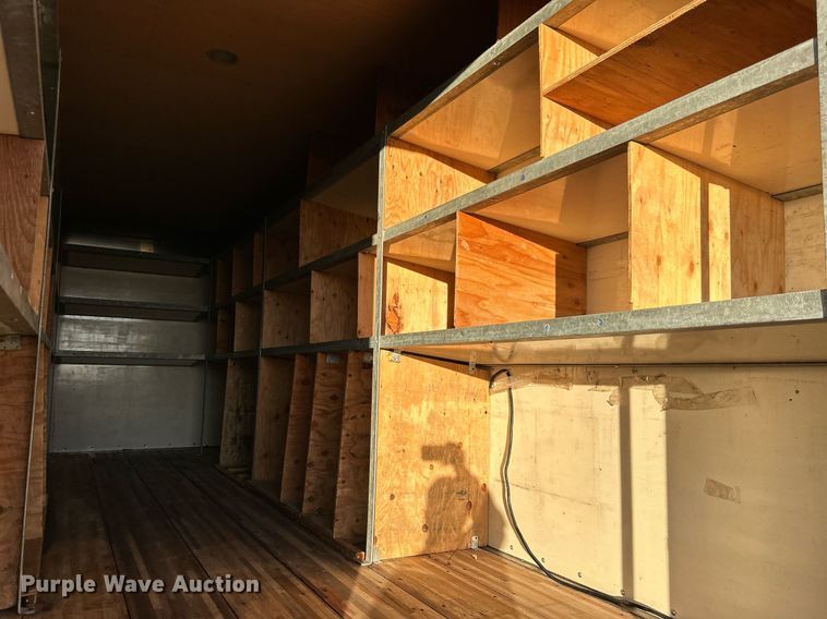 image for item KH9691 2016 Ford F650  box truck