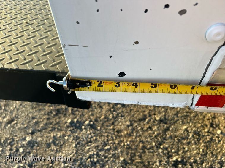 image for item KH9691 2016 Ford F650  box truck