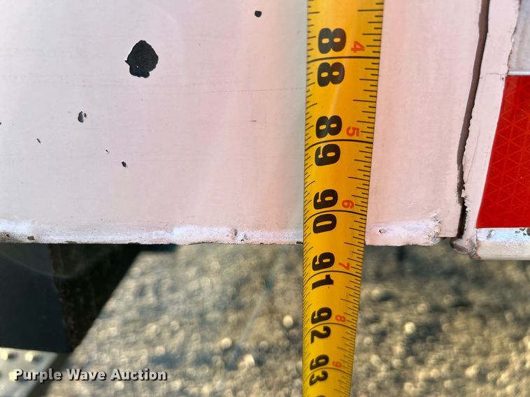 image for item KH9691 2016 Ford F650  box truck