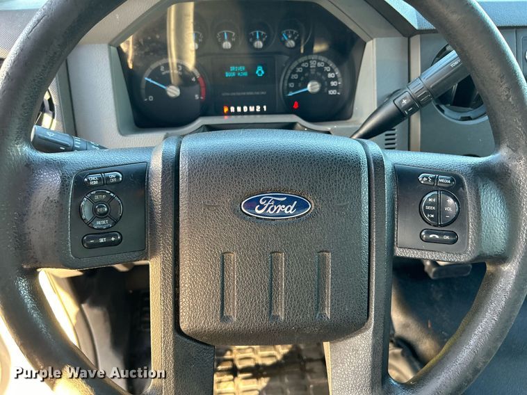 image for item KH9691 2016 Ford F650  box truck