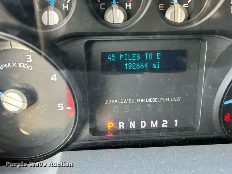 image for item KH9691 2016 Ford F650  box truck