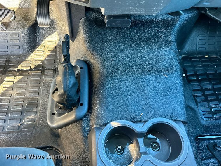 image for item KH9691 2016 Ford F650  box truck