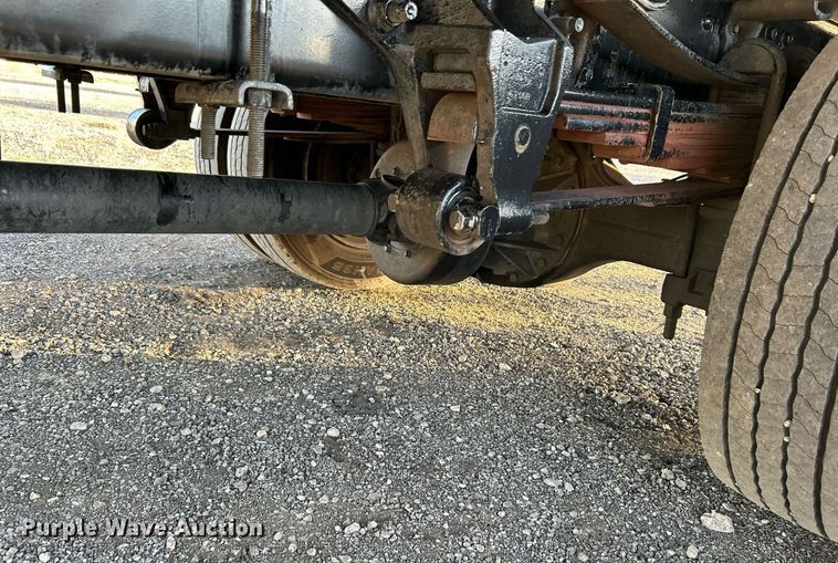 image for item KH9691 2016 Ford F650  box truck