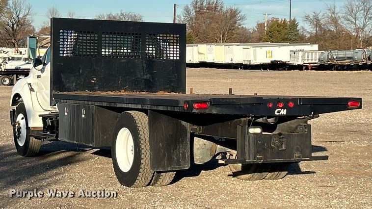 image for item KH9692 2006 Ford F750  flatbed truck