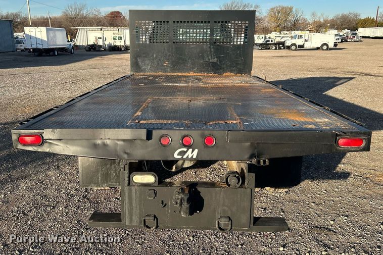 image for item KH9692 2006 Ford F750  flatbed truck