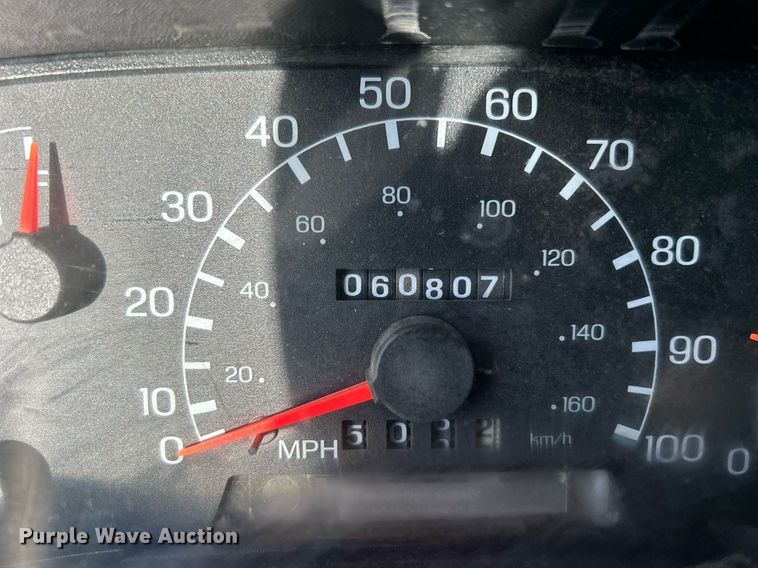 image for item KH9692 2006 Ford F750  flatbed truck