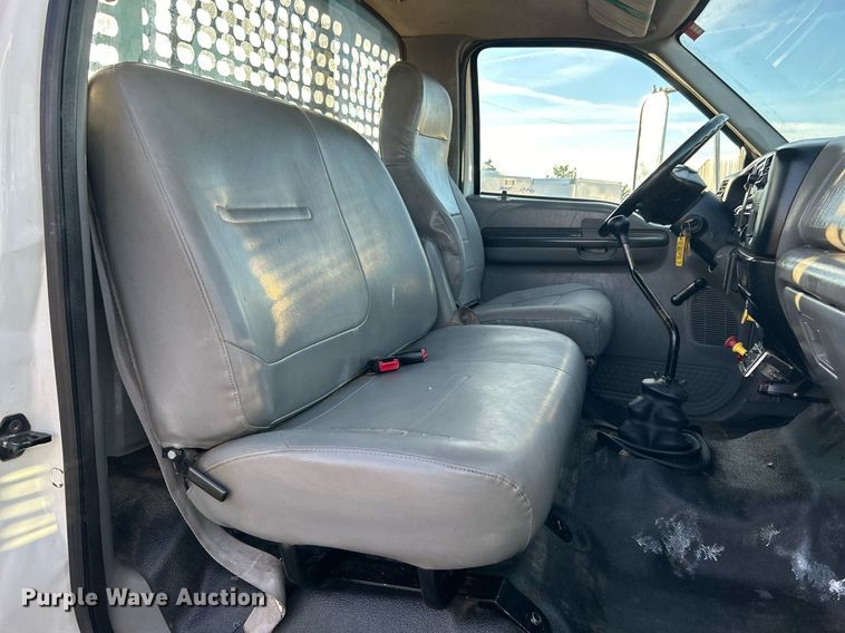 image for item KH9692 2006 Ford F750  flatbed truck