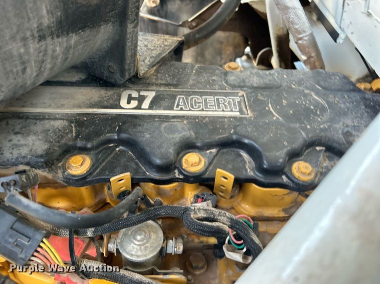 image for item KH9692 2006 Ford F750  flatbed truck