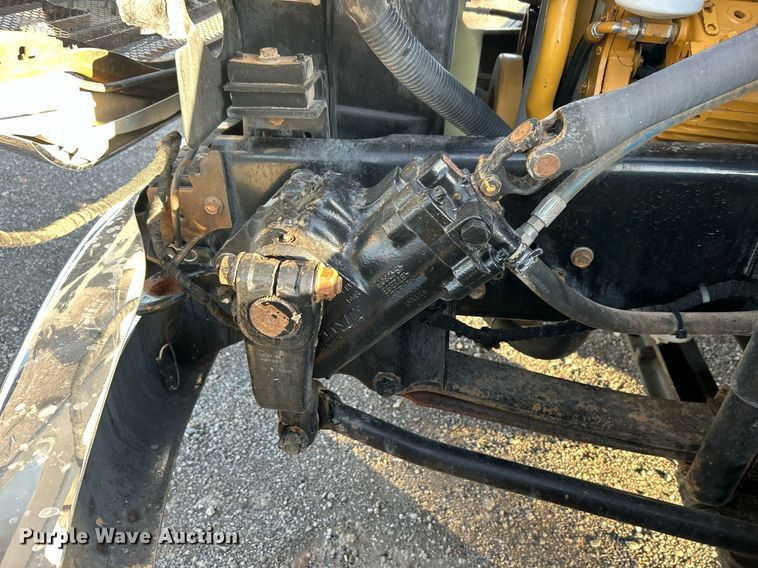 image for item KH9692 2006 Ford F750  flatbed truck