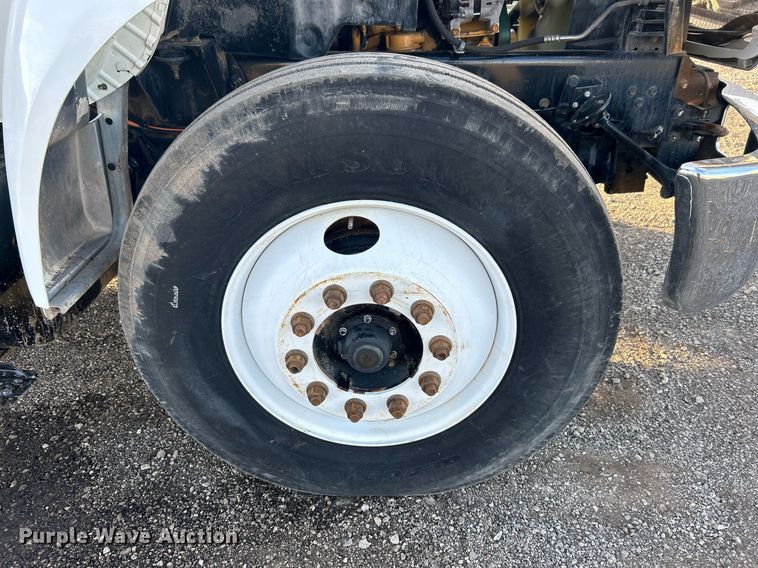 image for item KH9692 2006 Ford F750  flatbed truck