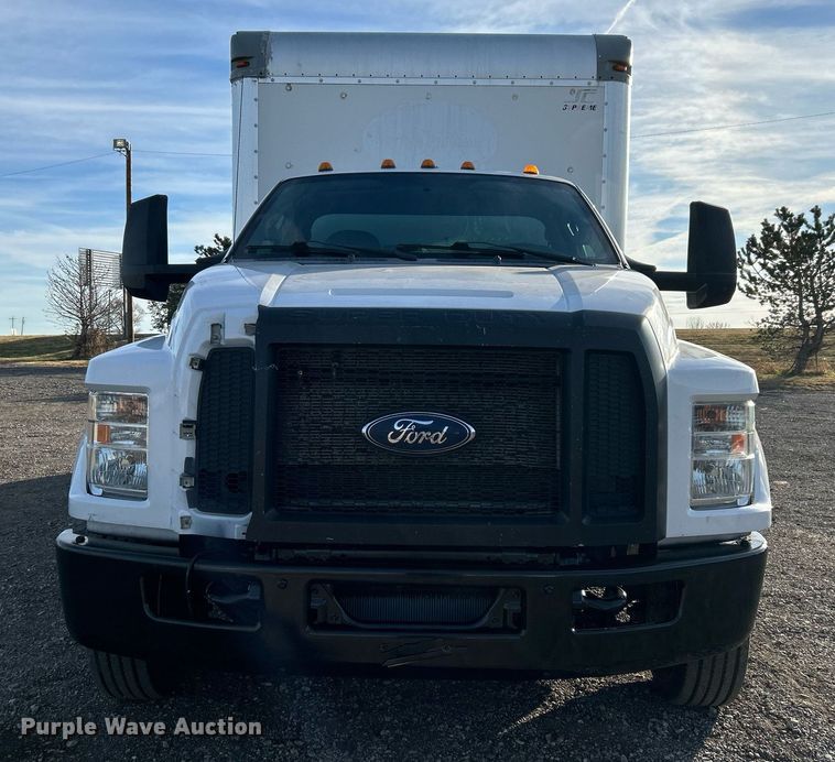image for item KH9694 2016 Ford F650  box truck