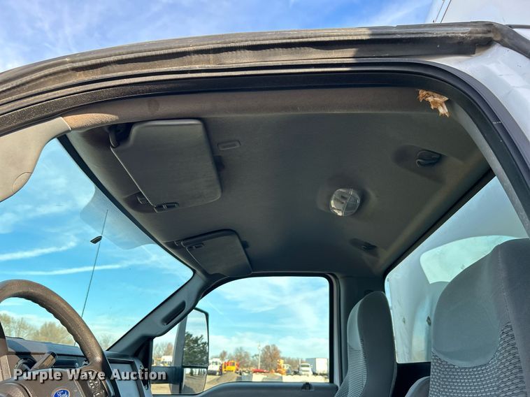 image for item KH9694 2016 Ford F650  box truck