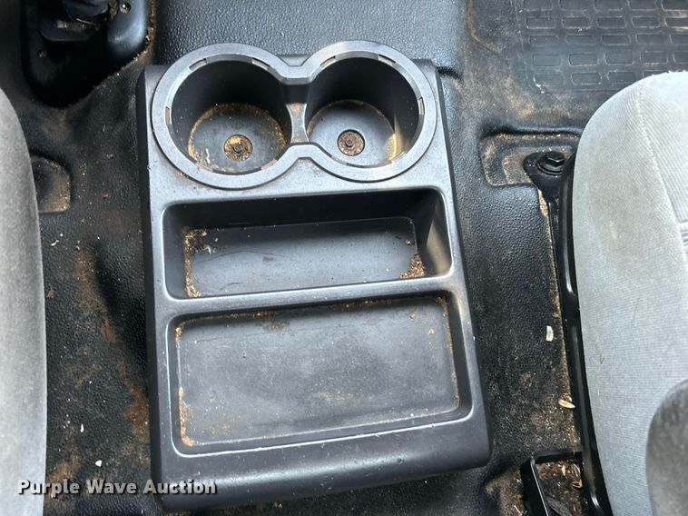 image for item KH9694 2016 Ford F650  box truck