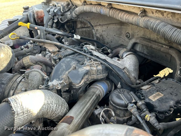 image for item KH9694 2016 Ford F650  box truck