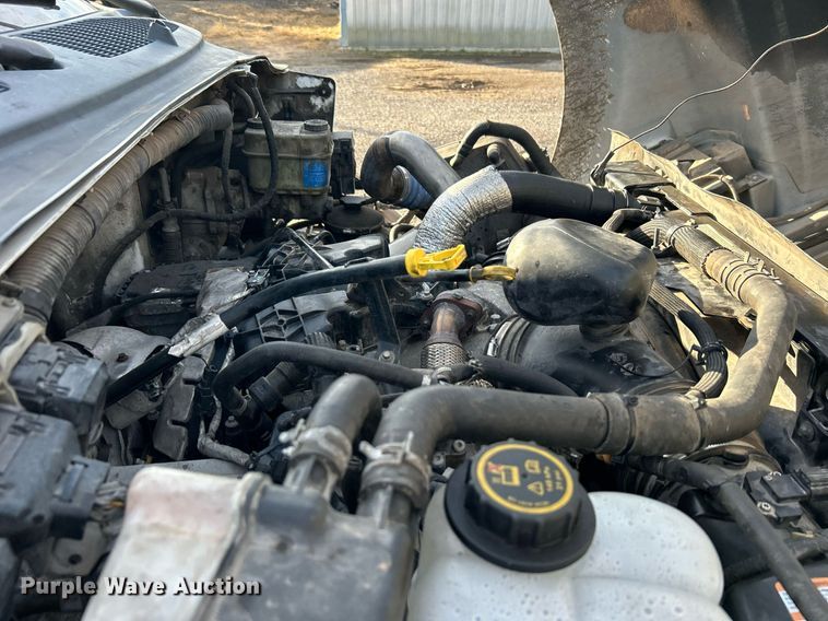 image for item KH9694 2016 Ford F650  box truck