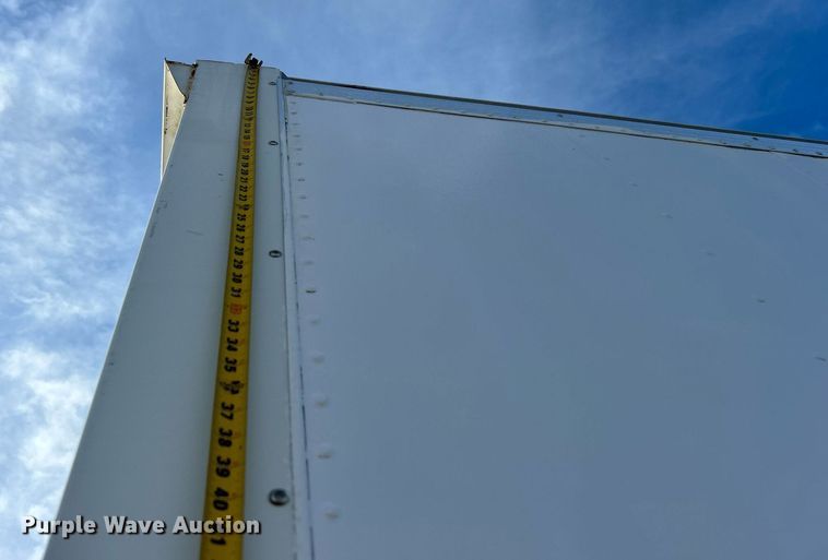 image for item KH9695 2013 Ford F650  box truck