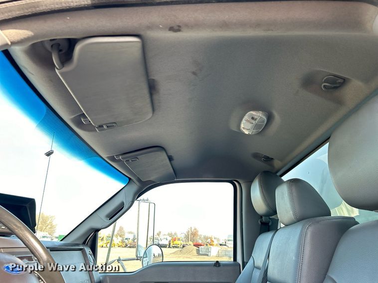 image for item KH9695 2013 Ford F650  box truck