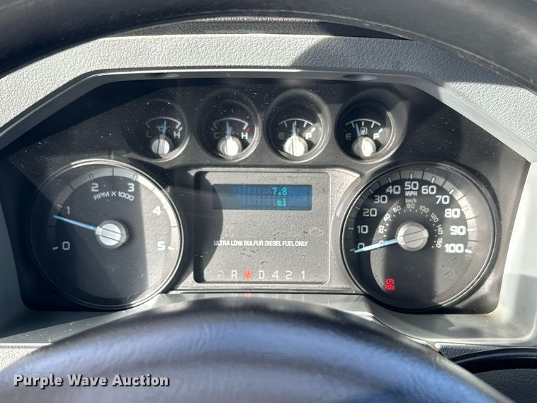 image for item KH9695 2013 Ford F650  box truck