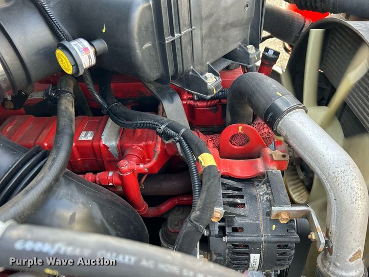 image for item KH9695 2013 Ford F650  box truck