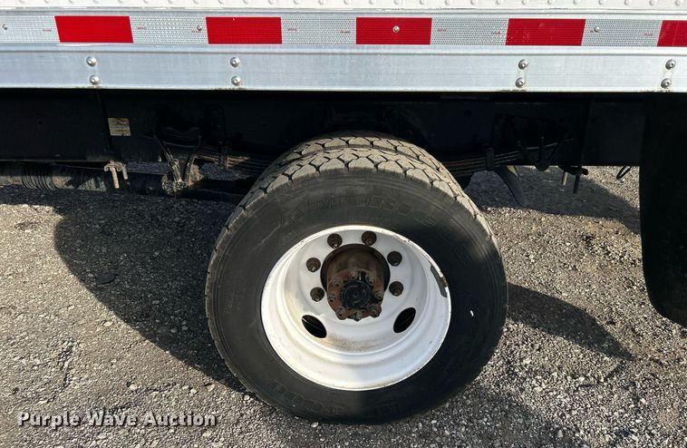 image for item KH9695 2013 Ford F650  box truck