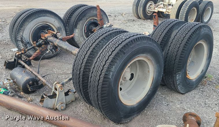 image for item LJ9337 (2) trailer axles