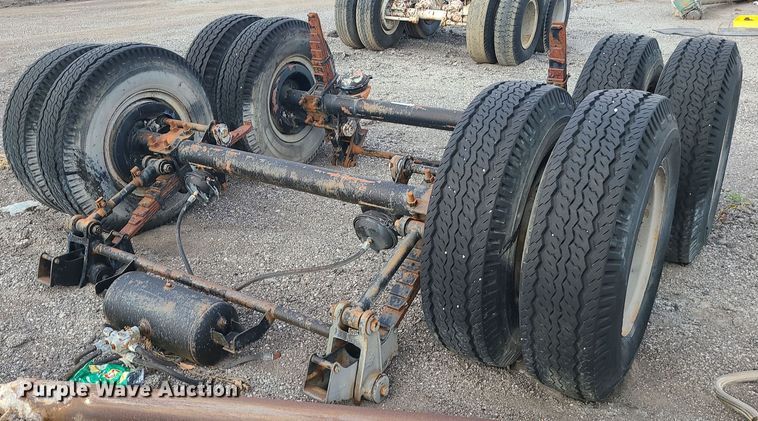 image for item LJ9337 (2) trailer axles