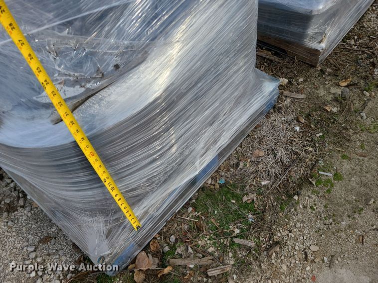 image for item LJ9413 Conveyer belts