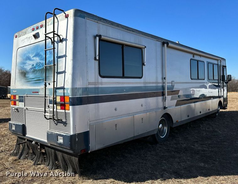 image for item LK9661 1995 Safari Sahara Edition RV