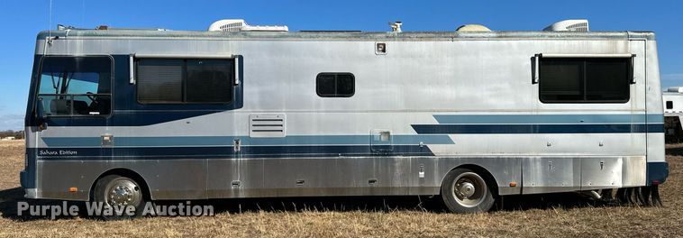 image for item LK9661 1995 Safari Sahara Edition RV