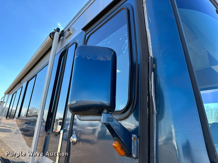 image for item LK9661 1995 Safari Sahara Edition RV