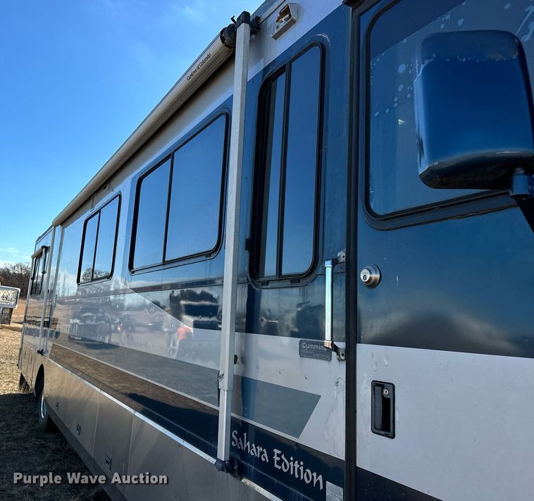 image for item LK9661 1995 Safari Sahara Edition RV