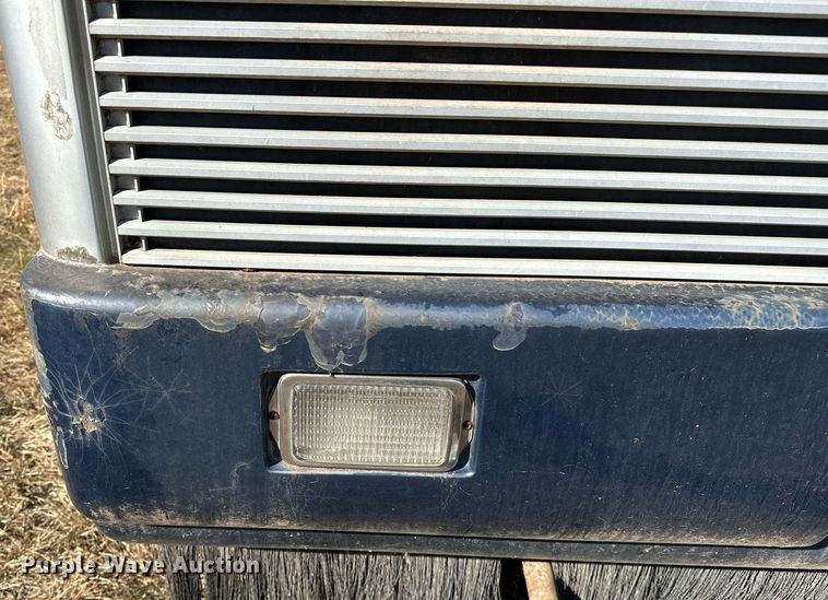 image for item LK9661 1995 Safari Sahara Edition RV